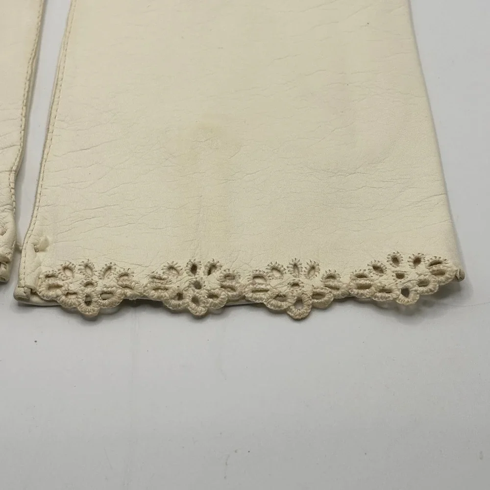Vintage Guanti di Lusso Italian Capretto Leather‎ Gloves White Lace Trim Size 8